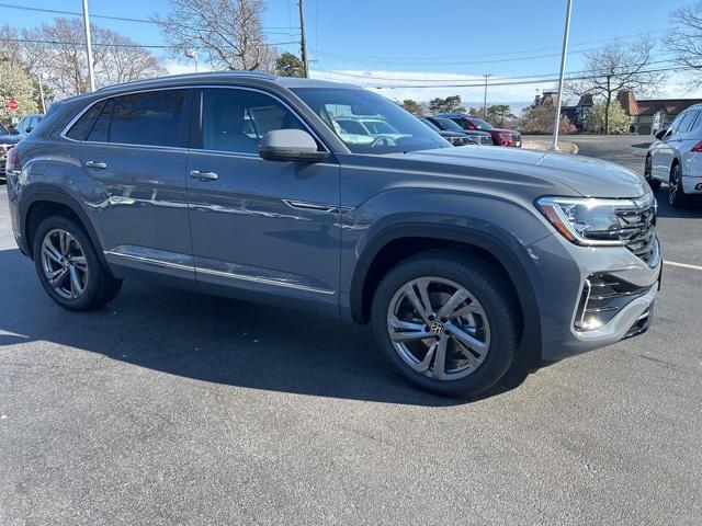 new 2024 Volkswagen Atlas Cross Sport car, priced at $52,396