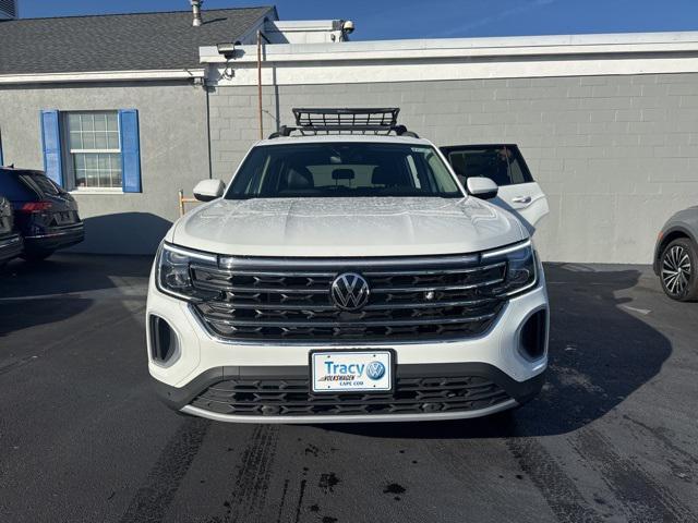 new 2025 Volkswagen Atlas car, priced at $47,357