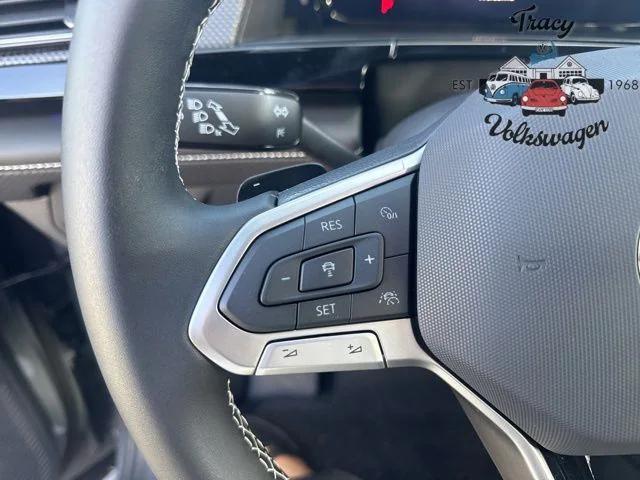 new 2026 Volkswagen Atlas Cross Sport car, priced at $50,926