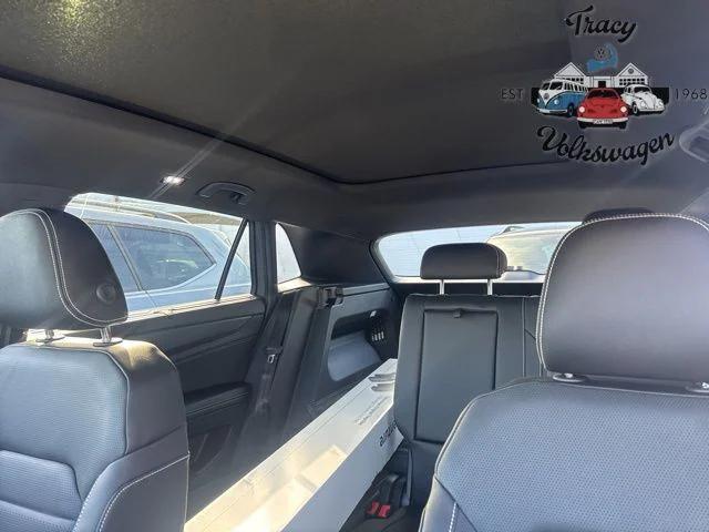 new 2026 Volkswagen Atlas Cross Sport car, priced at $50,926