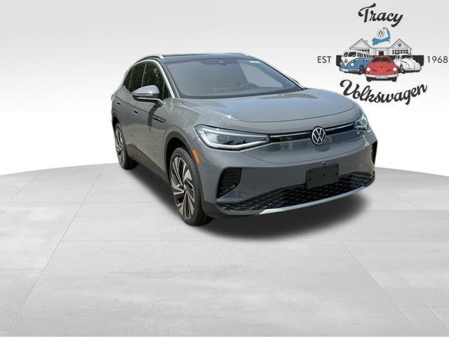 new 2025 Volkswagen ID.4 car, priced at $59,976