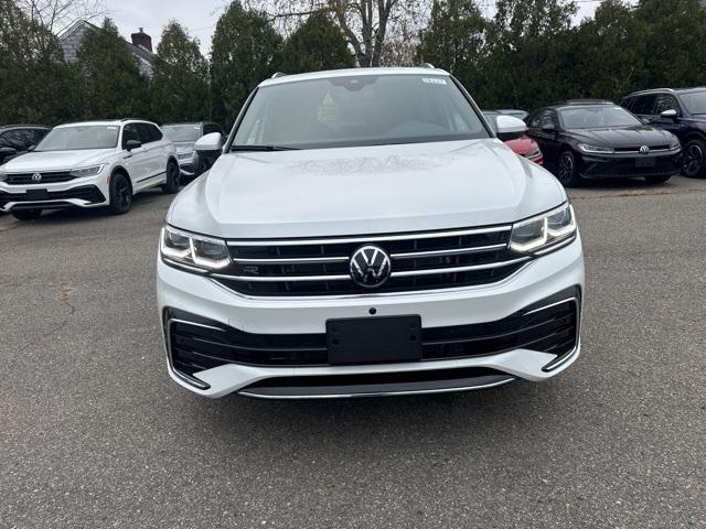 new 2024 Volkswagen Tiguan car, priced at $39,004