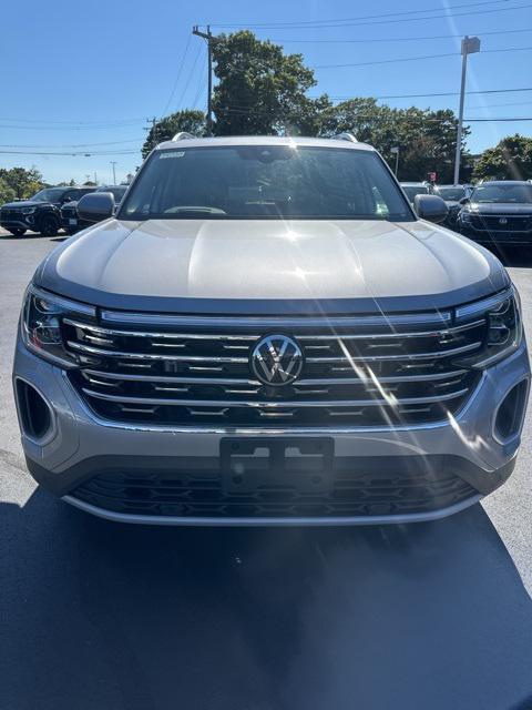 new 2024 Volkswagen Atlas car, priced at $49,479