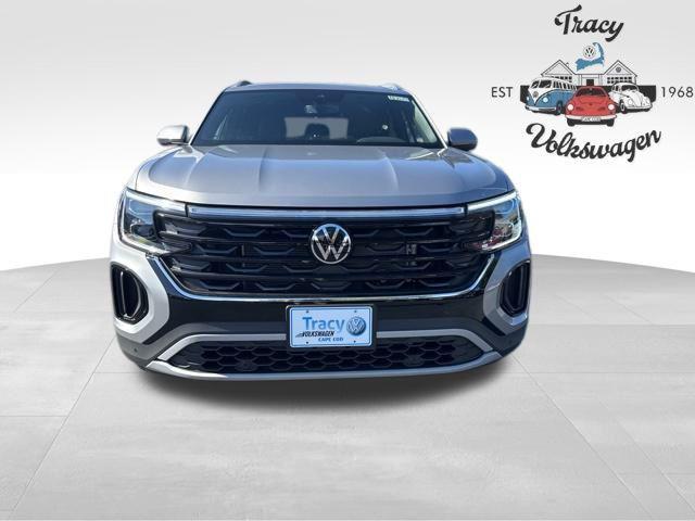 new 2026 Volkswagen Atlas Cross Sport car, priced at $48,473