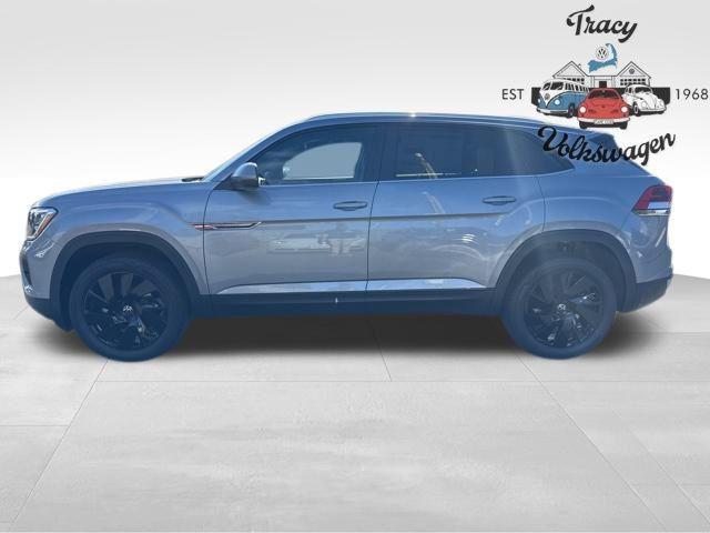 new 2026 Volkswagen Atlas Cross Sport car, priced at $48,473