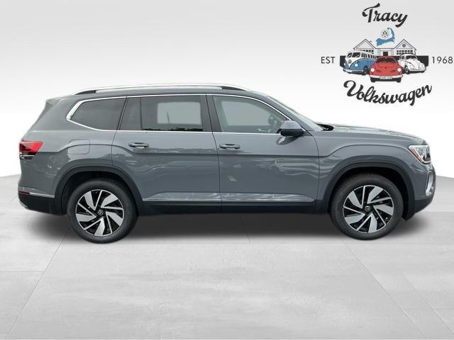 new 2025 Volkswagen Atlas car, priced at $50,400