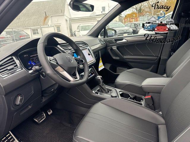 new 2024 Volkswagen Tiguan car, priced at $37,108