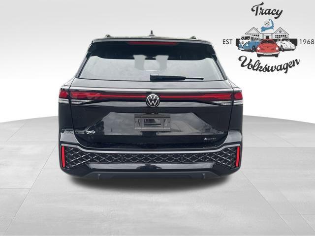 new 2025 Volkswagen Tiguan car, priced at $38,800