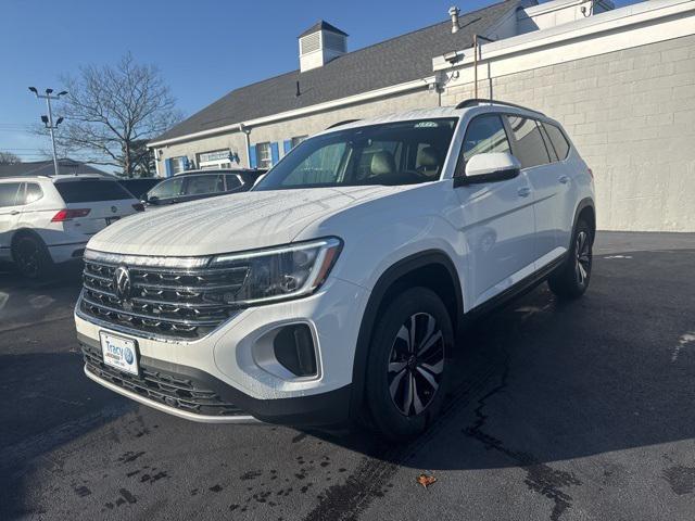 new 2025 Volkswagen Atlas car, priced at $42,577