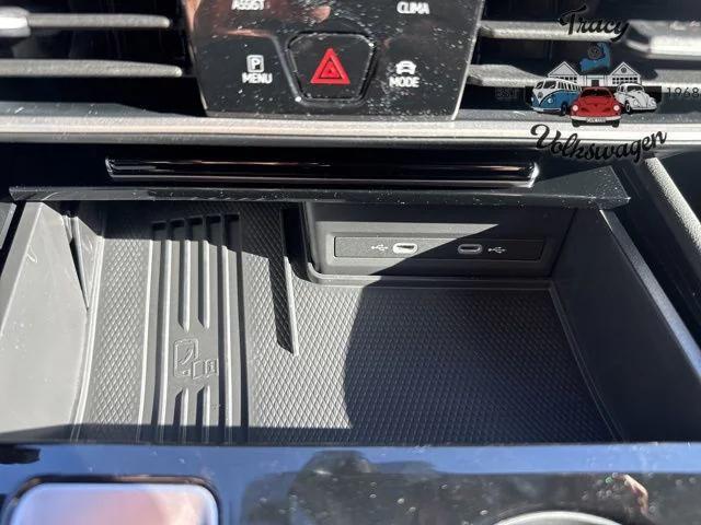 new 2026 Volkswagen Atlas car, priced at $56,898