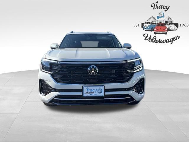 new 2026 Volkswagen Atlas car, priced at $58,398