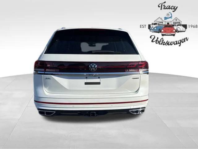 new 2026 Volkswagen Atlas car, priced at $56,898