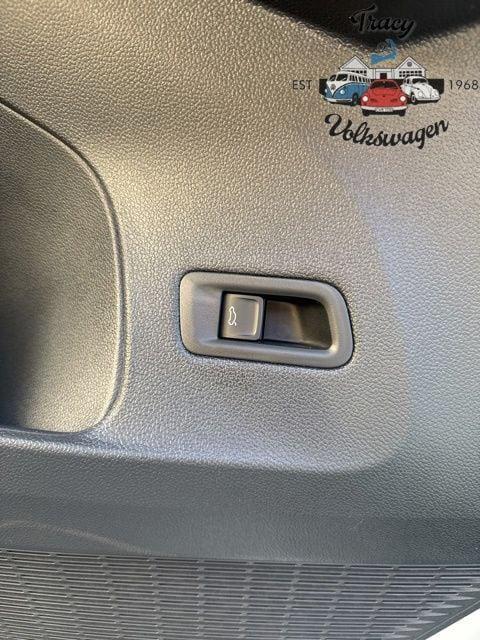 new 2026 Volkswagen Atlas car, priced at $56,898