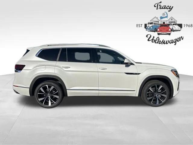 new 2026 Volkswagen Atlas car, priced at $56,898