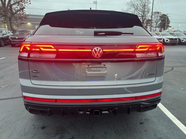 new 2025 Volkswagen Atlas Cross Sport car, priced at $52,001