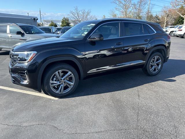 new 2024 Volkswagen Atlas Cross Sport car, priced at $52,001