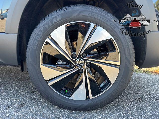 new 2025 Volkswagen Taos car, priced at $33,663