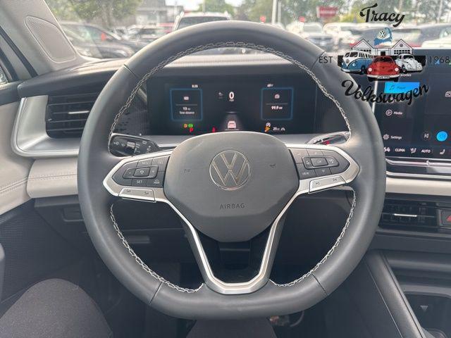 new 2025 Volkswagen Tiguan car, priced at $35,921