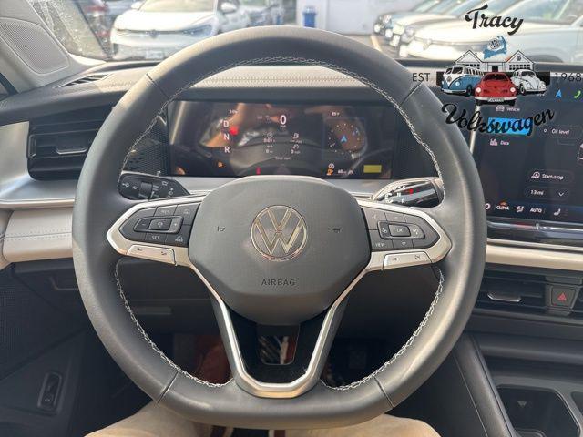 new 2025 Volkswagen Tiguan car, priced at $37,882
