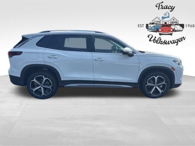 new 2025 Volkswagen Tiguan car, priced at $37,882
