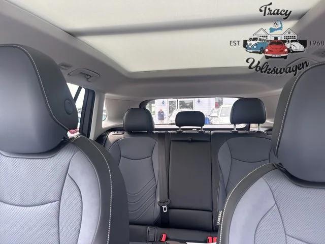 new 2025 Volkswagen Tiguan car, priced at $34,499