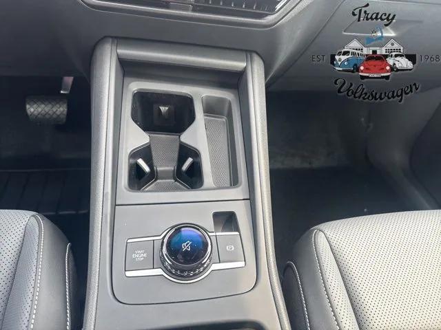 new 2025 Volkswagen Tiguan car, priced at $34,499