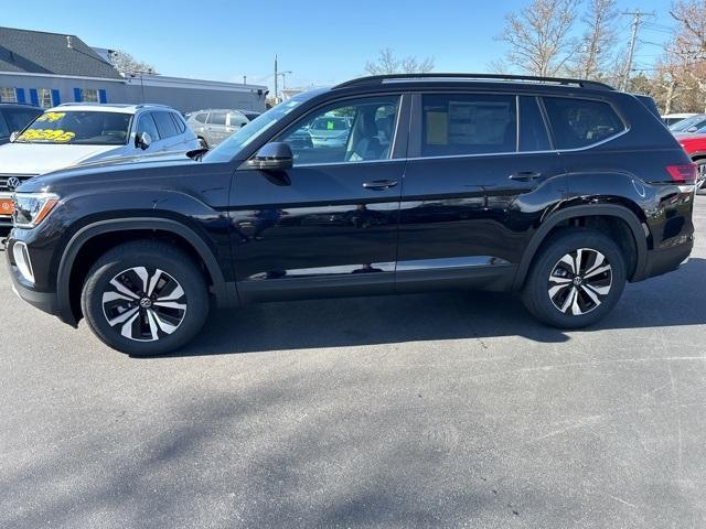 new 2024 Volkswagen Atlas car, priced at $40,347