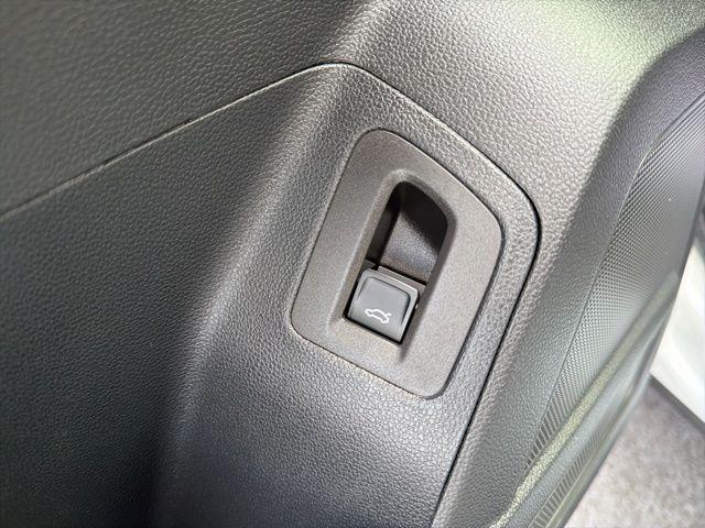 used 2022 Volkswagen Atlas car, priced at $33,987