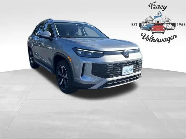 new 2025 Volkswagen Tiguan car, priced at $35,000