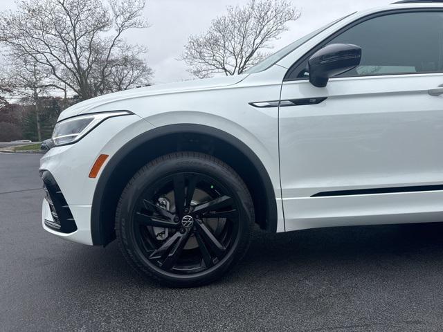 new 2024 Volkswagen Tiguan car, priced at $39,004