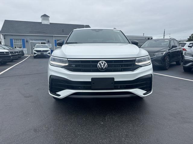 new 2024 Volkswagen Tiguan car, priced at $39,004