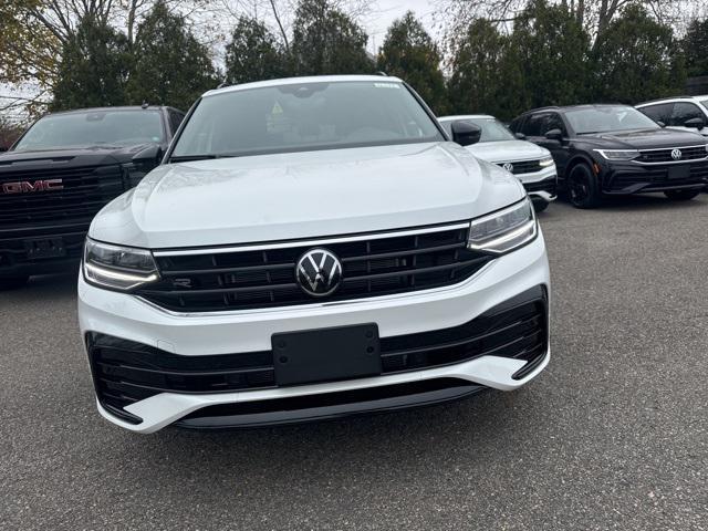 new 2024 Volkswagen Tiguan car, priced at $39,004