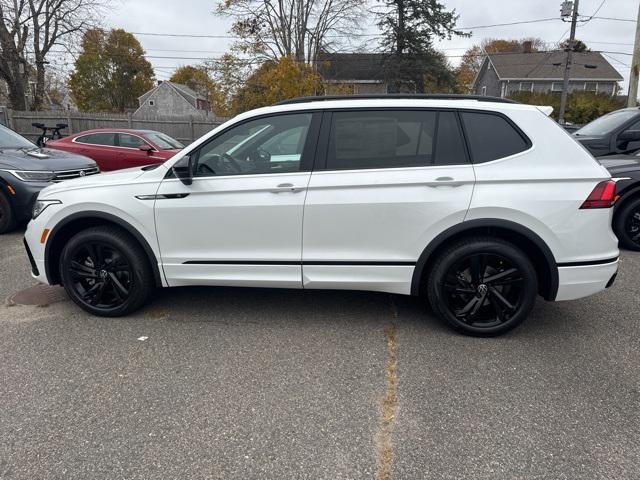 new 2024 Volkswagen Tiguan car, priced at $39,004