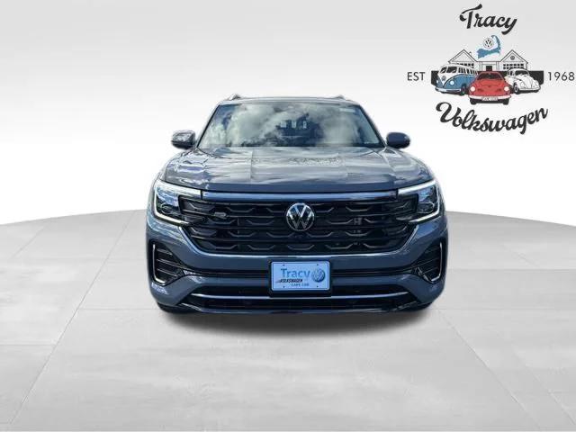 new 2026 Volkswagen Atlas car, priced at $56,203