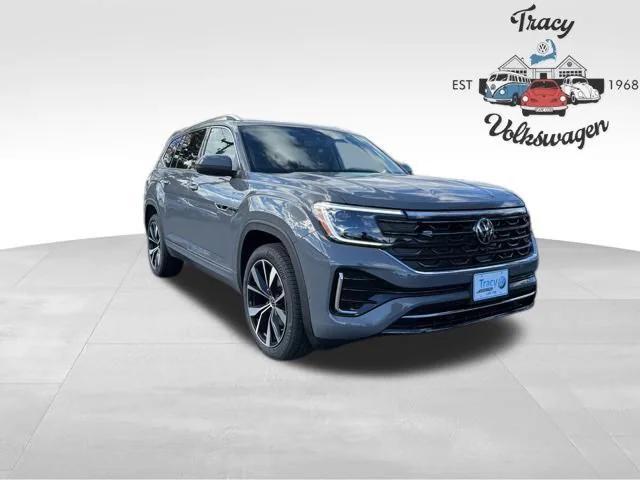 new 2026 Volkswagen Atlas car, priced at $56,203