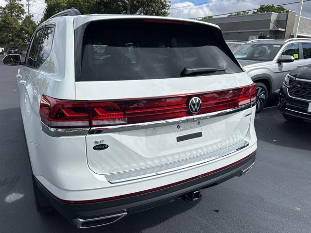 new 2024 Volkswagen Atlas car, priced at $44,292