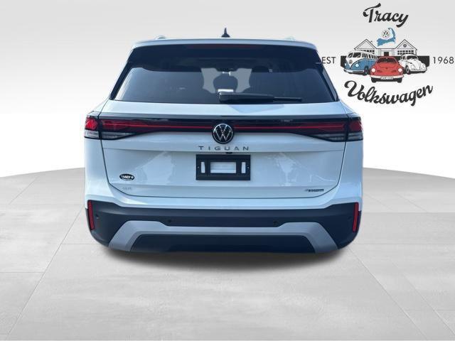 new 2025 Volkswagen Tiguan car, priced at $36,700