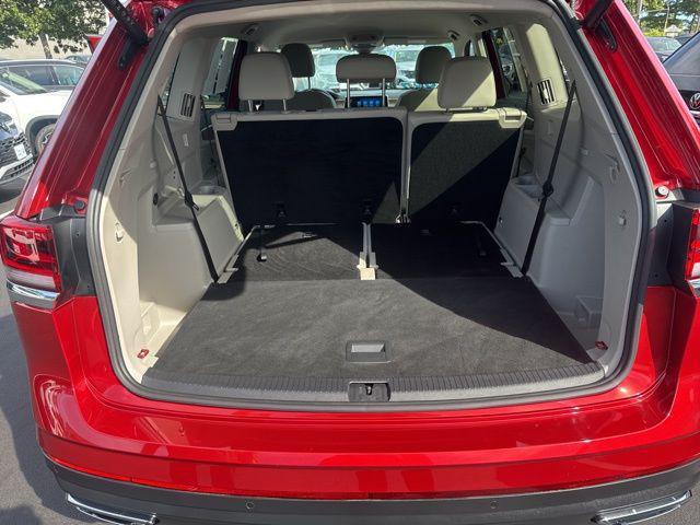 used 2024 Volkswagen Atlas car, priced at $37,948