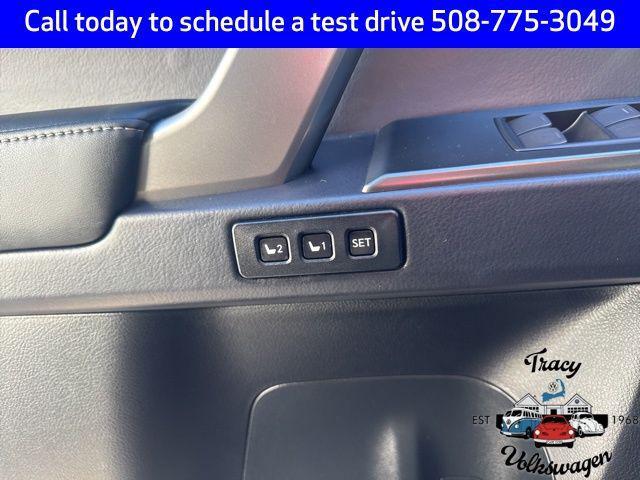 used 2023 Lexus GX 460 car, priced at $62,892