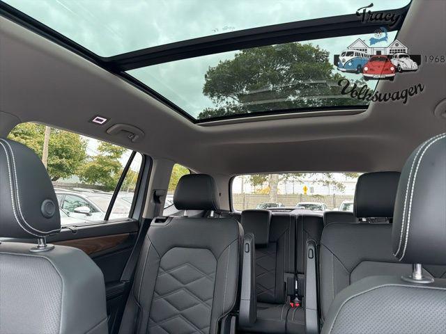 new 2026 Volkswagen Atlas car, priced at $50,415