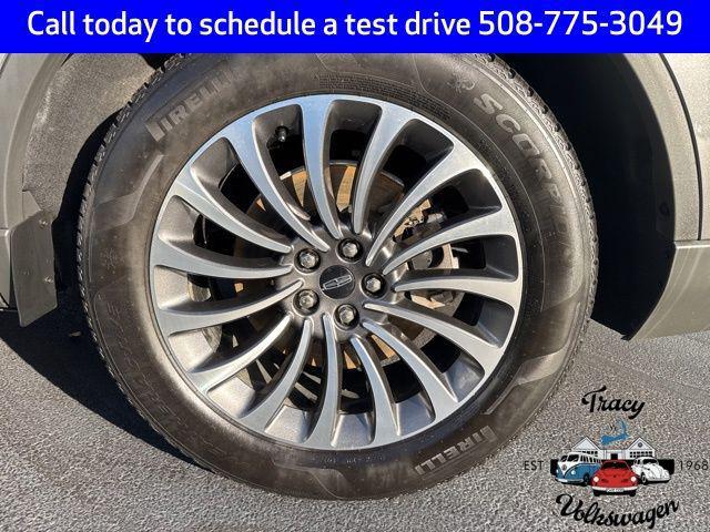 used 2020 Lincoln Aviator car, priced at $29,887