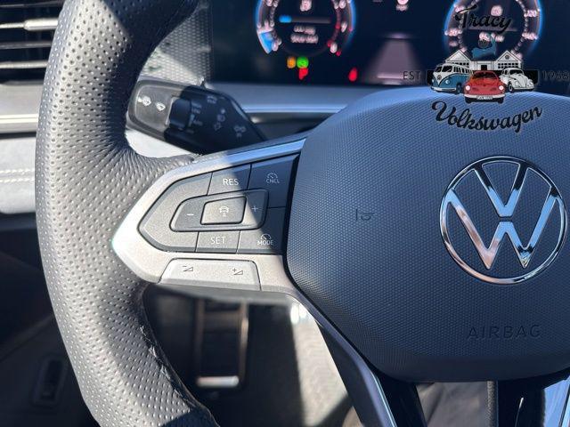new 2025 Volkswagen Tiguan car, priced at $39,100