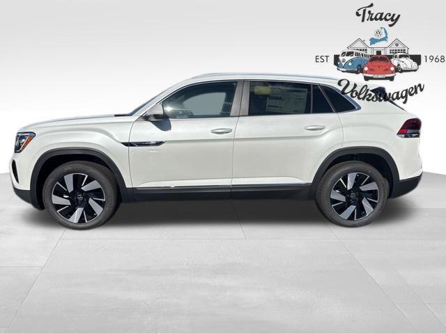 new 2026 Volkswagen Atlas Cross Sport car, priced at $51,621