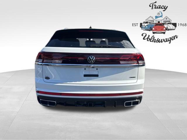 new 2026 Volkswagen Atlas Cross Sport car, priced at $56,631
