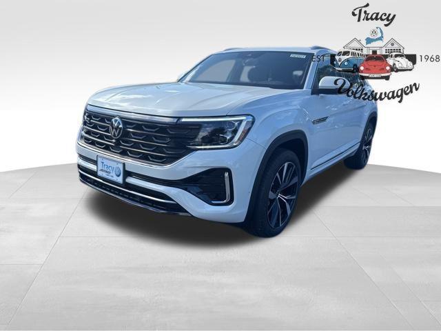 new 2026 Volkswagen Atlas Cross Sport car, priced at $56,631