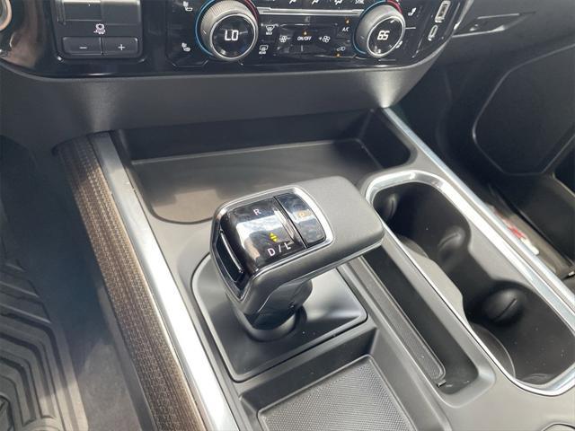 used 2022 Chevrolet Silverado 1500 car, priced at $51,990