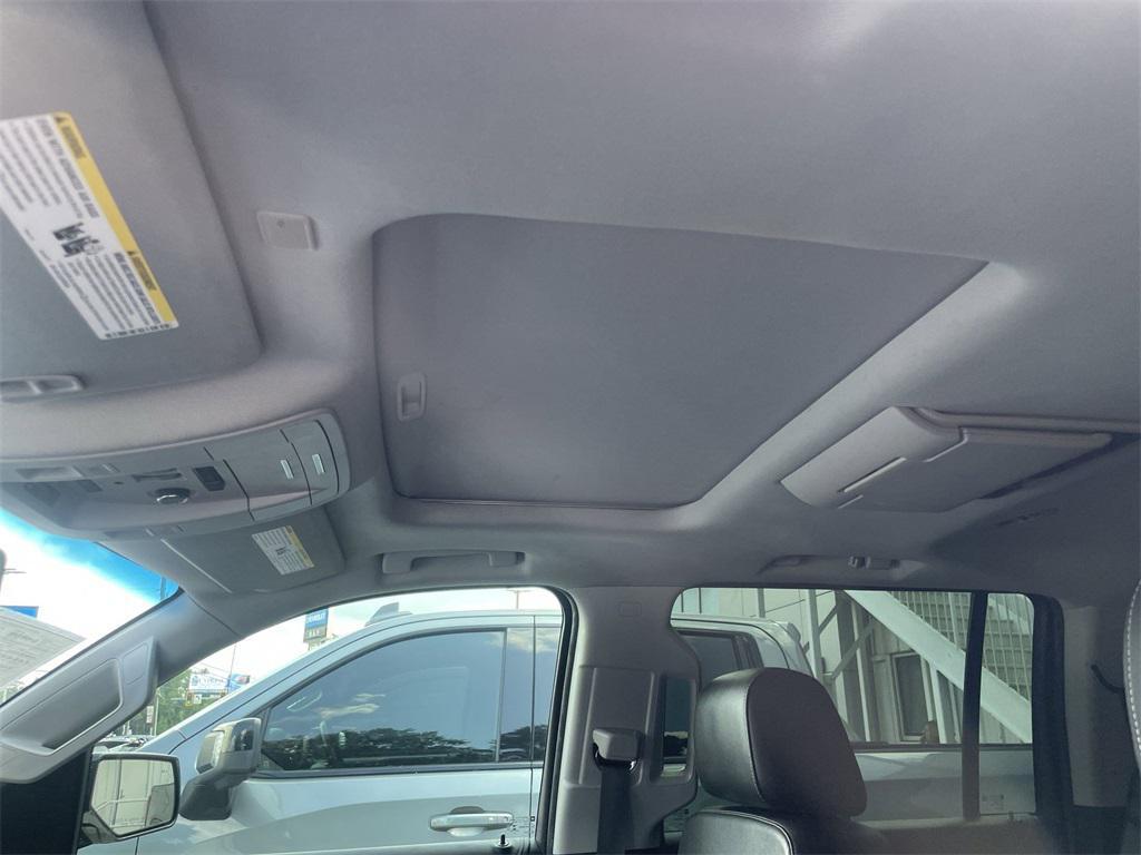 used 2018 GMC Yukon XL car, priced at $15,990