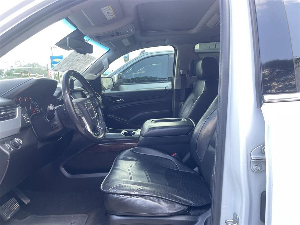 used 2018 GMC Yukon XL car, priced at $15,990