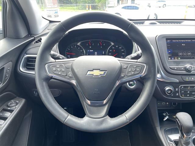 used 2024 Chevrolet Equinox car, priced at $25,990
