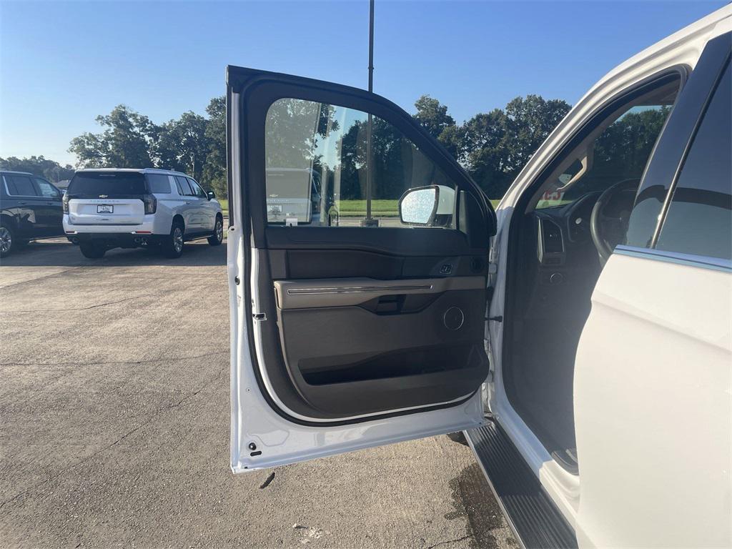 used 2020 Ford Expedition Max car, priced at $26,294